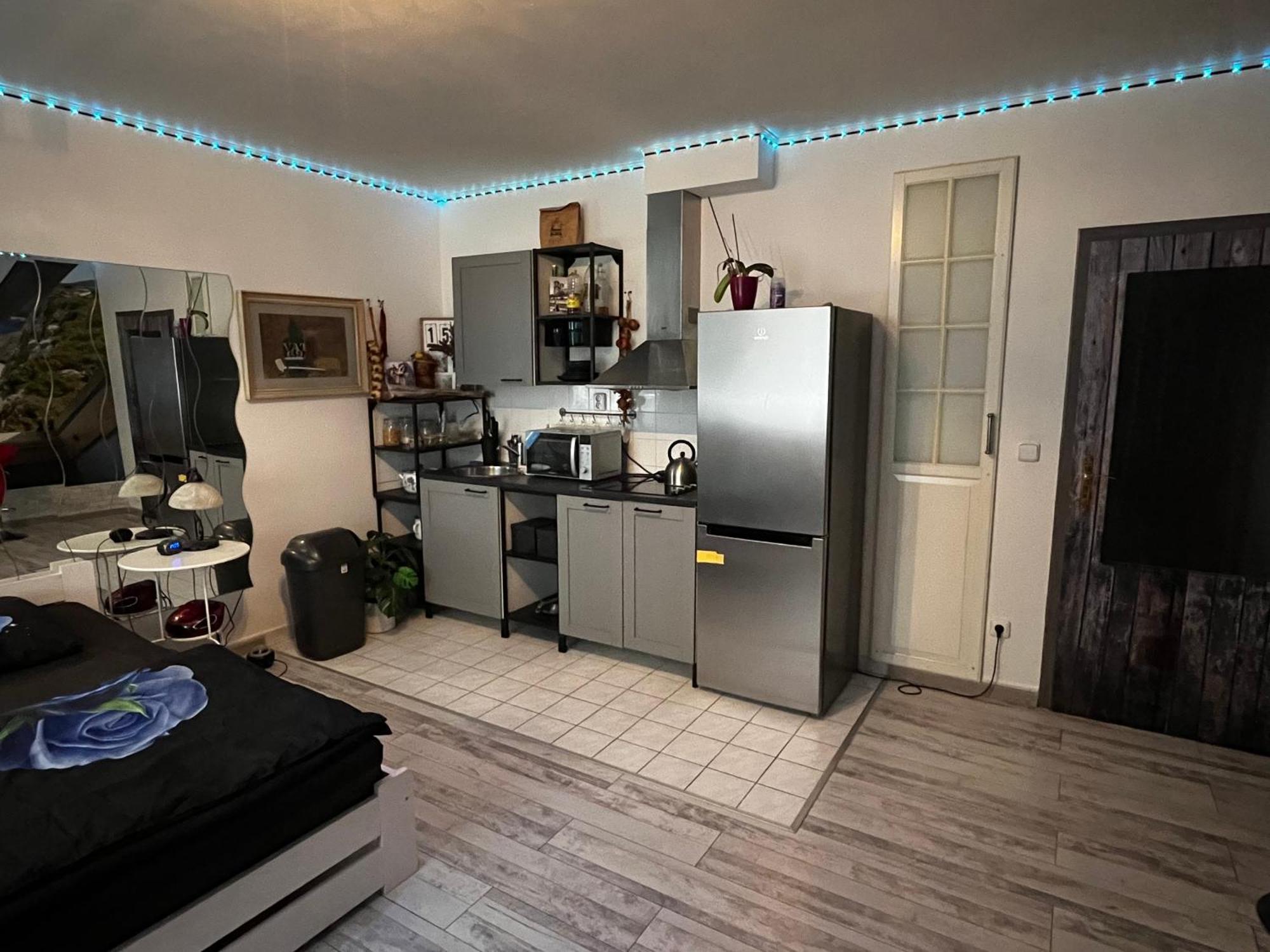 Monfas Apartment Provence In 布拉格 外观 照片