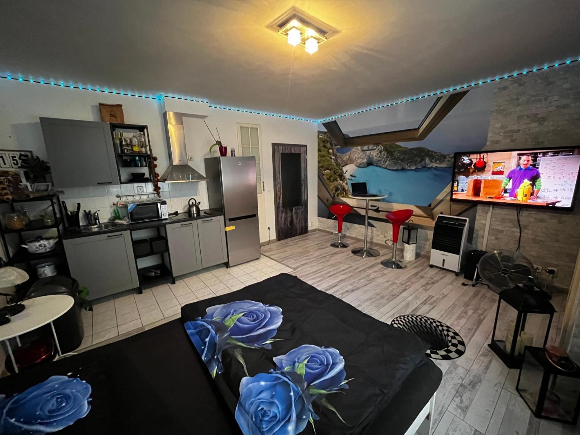 Monfas Apartment Provence In 布拉格 外观 照片